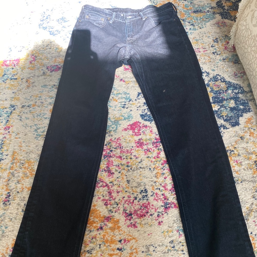 Levi’s 511dark blue pants. In excellent condition!